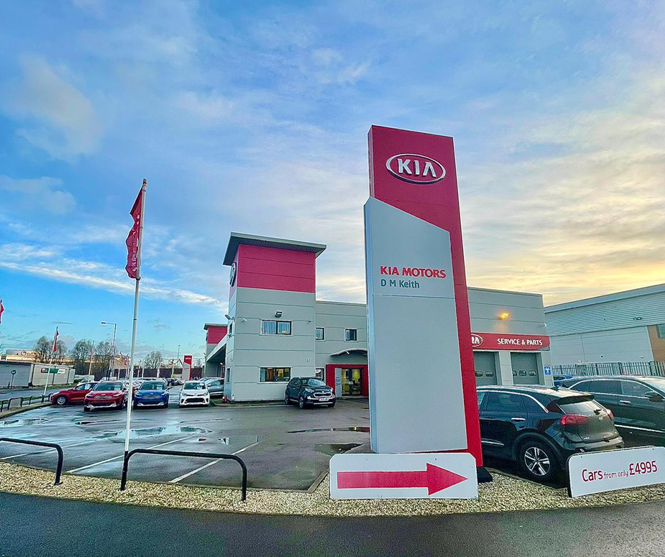 Kia_Doncaster_-_new_signage_-_post_img