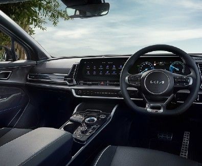 New-Sportage-cockpit